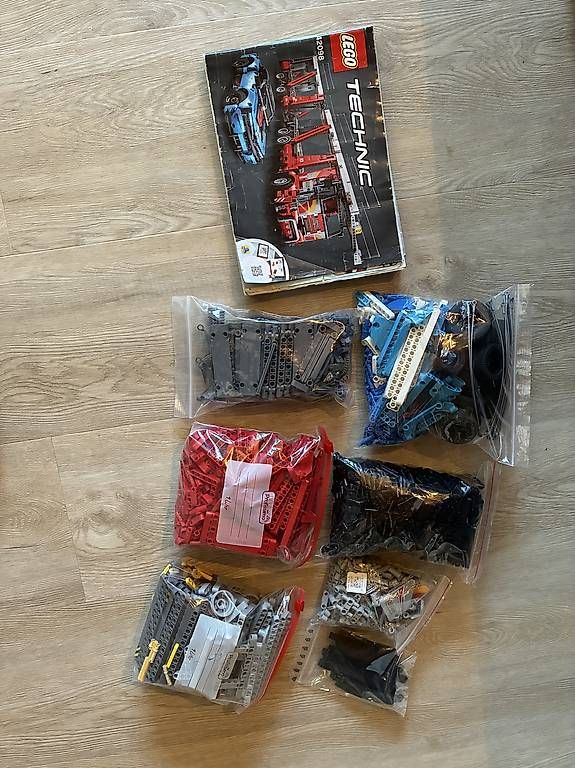 Baukästen: LEGO Technic Autotransporter 42098 – Gebraucht aus Freienwil von rolandinho1980 1