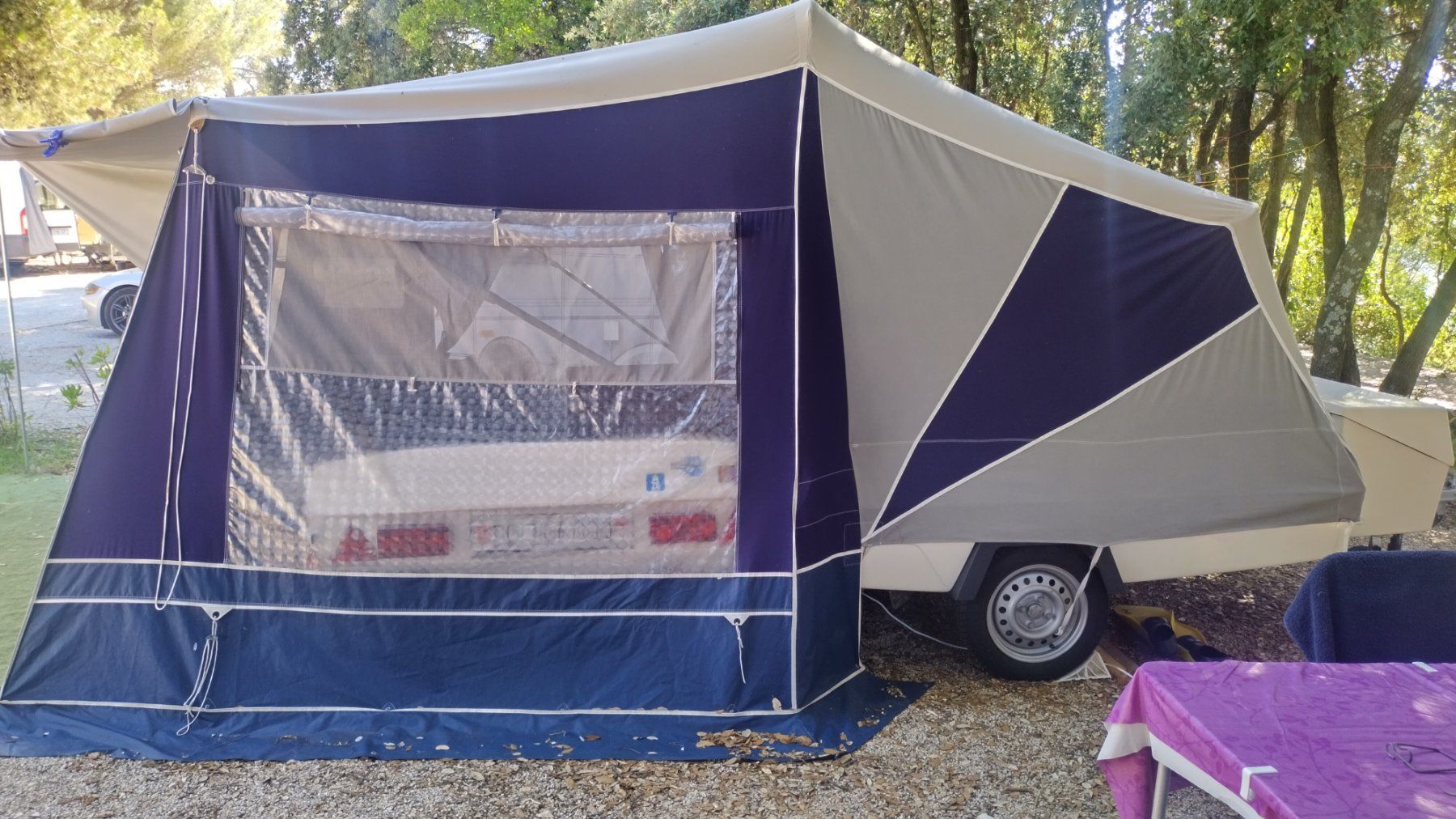 Tentes: Zeltanhänger Camp-let Basic+ – D'occasion à Derendingen par hol_mky5 2