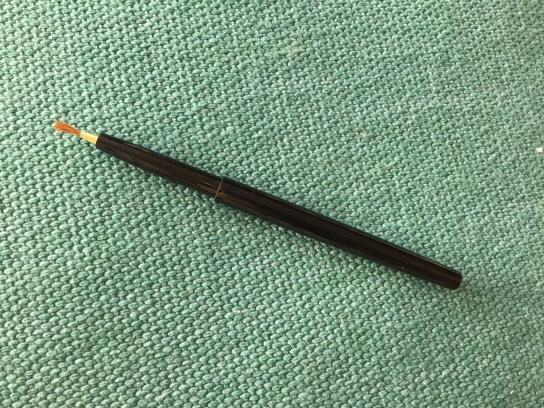 Make-up: Pinceau eye-liner rétractable – Nuovo e nell'imballaggio originale da Le Landeron venduto da nic_8hd5 1