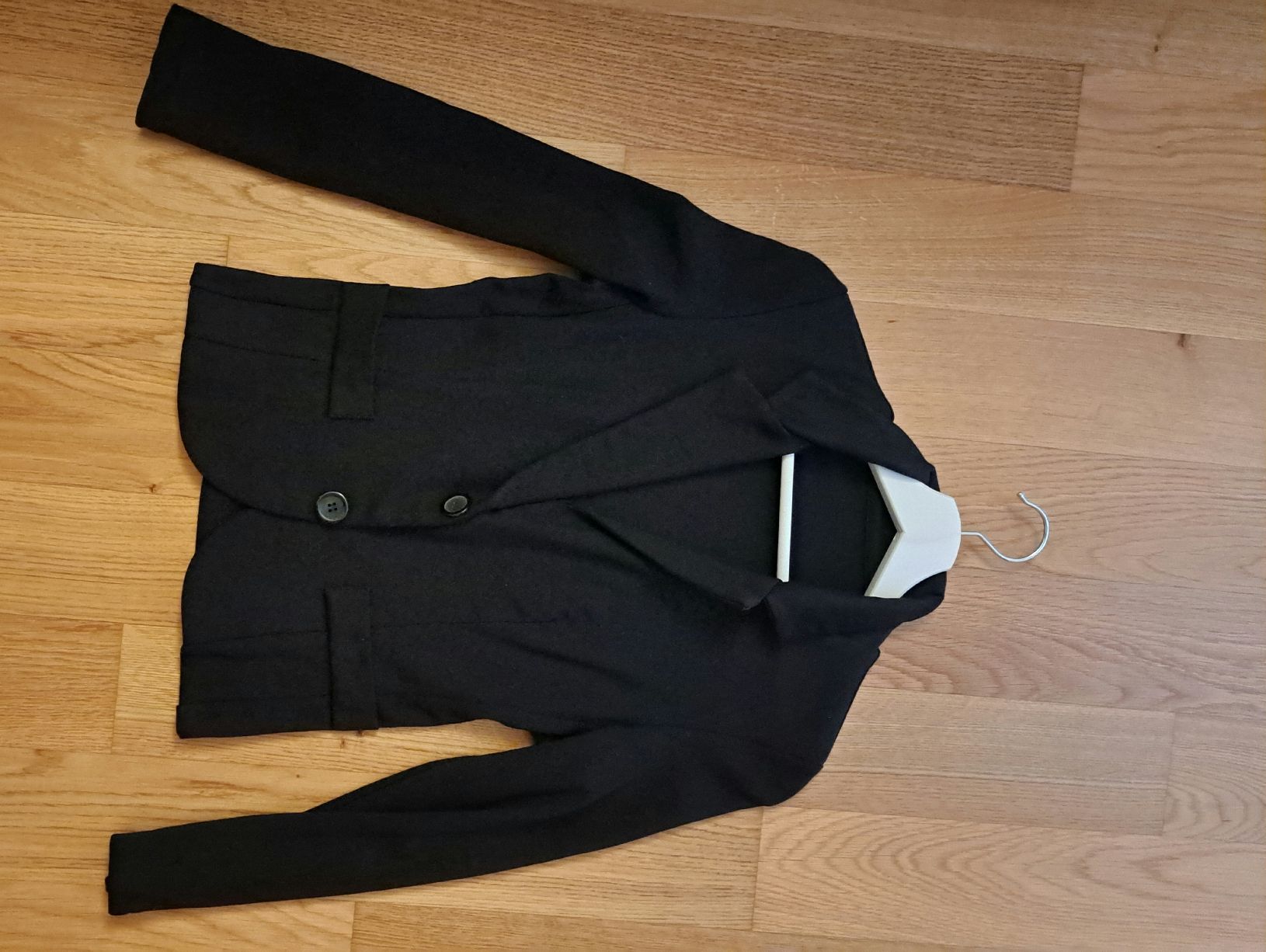 Giacche: Elegante, schwarze Damenblazer – Usato da Seengen venduto da ja6_65wp 1
