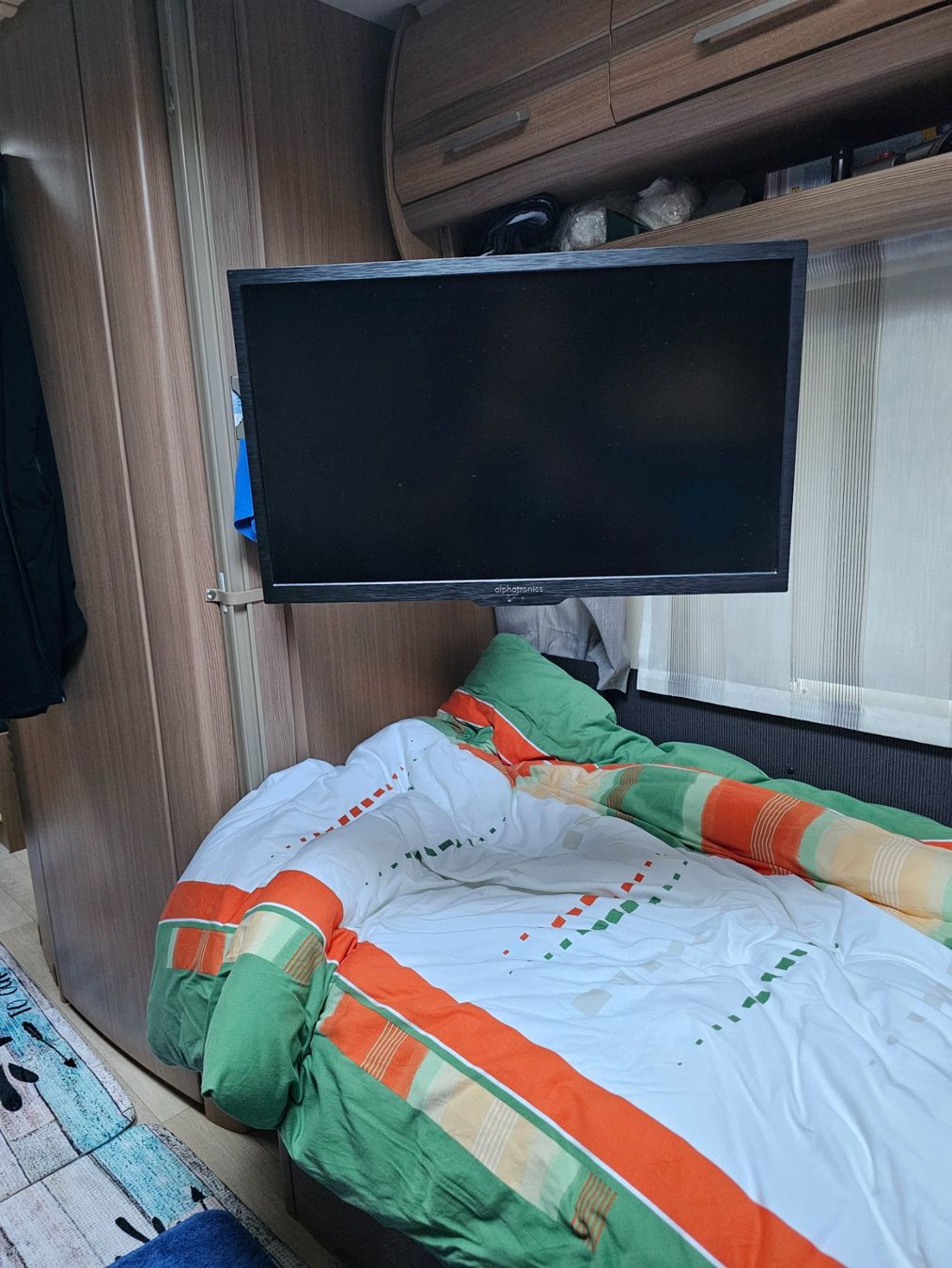 Fendt Veicoli da campeggio: Wohnwagen auf campingplatz – Usato da Schaffhausen venduto da cara63 3