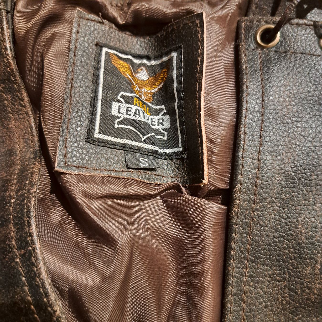 Gilets: Leder Gilet – D'occasion à unteraegeri par Marimari 4