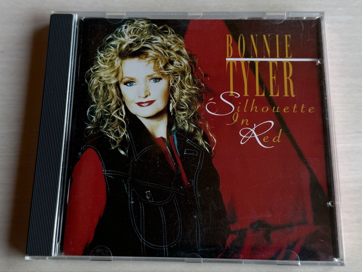 CD: Bonnie Tyler Silhouette In Red CD – Usato da Oberried Brienz venduto da Chyara