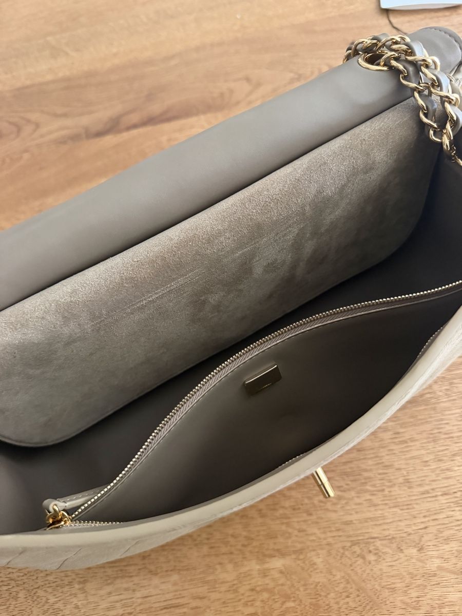 Sacs femmes: Guilted Suede Hand / Schulter tasche – Neuf avec emballage d'origine à Jona par Dearr 4