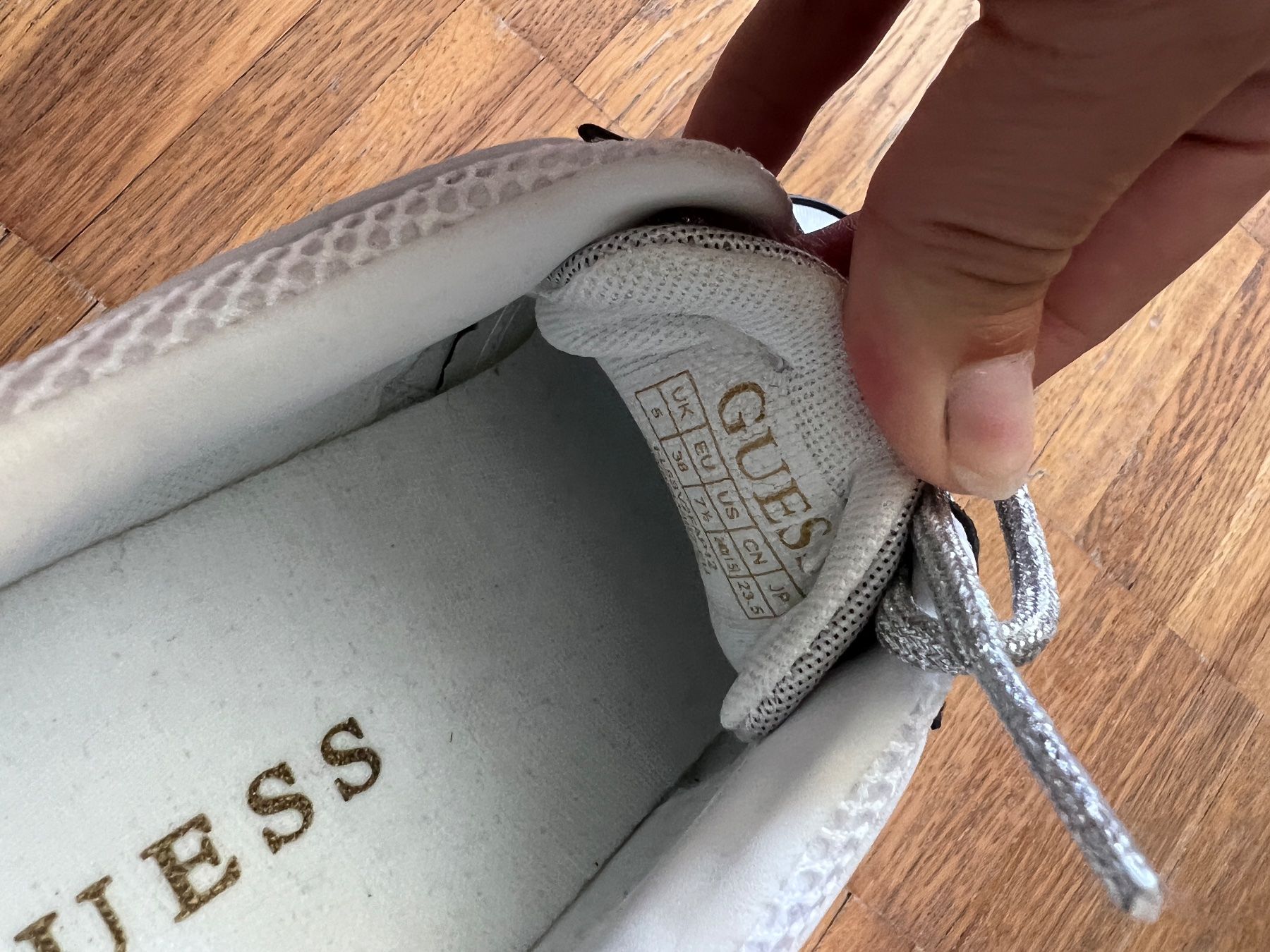 Guess Scarpe da donna: Guess schuhe Neu – Nuovo (secondo la descrizione) da Root venduto da Fashionhomeandmore 2