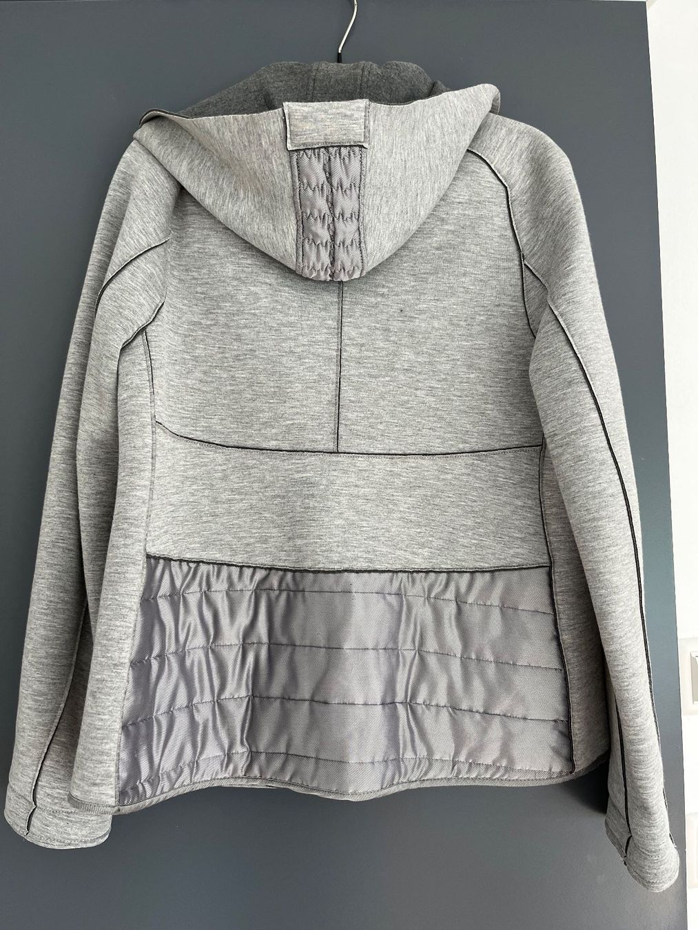 Giacche: veste avec capuchon Elisa Cavaletti – Usato da Delémont venduto da Kiki75 3