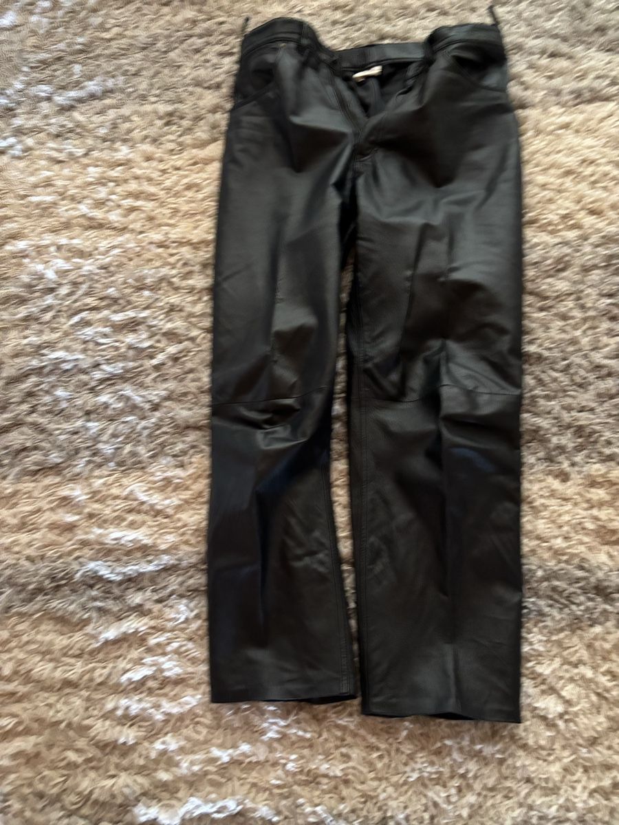 Pantaloni: Lederhosen schwarz Grösse 50 – Usato da Bellach venduto da Legdance 2