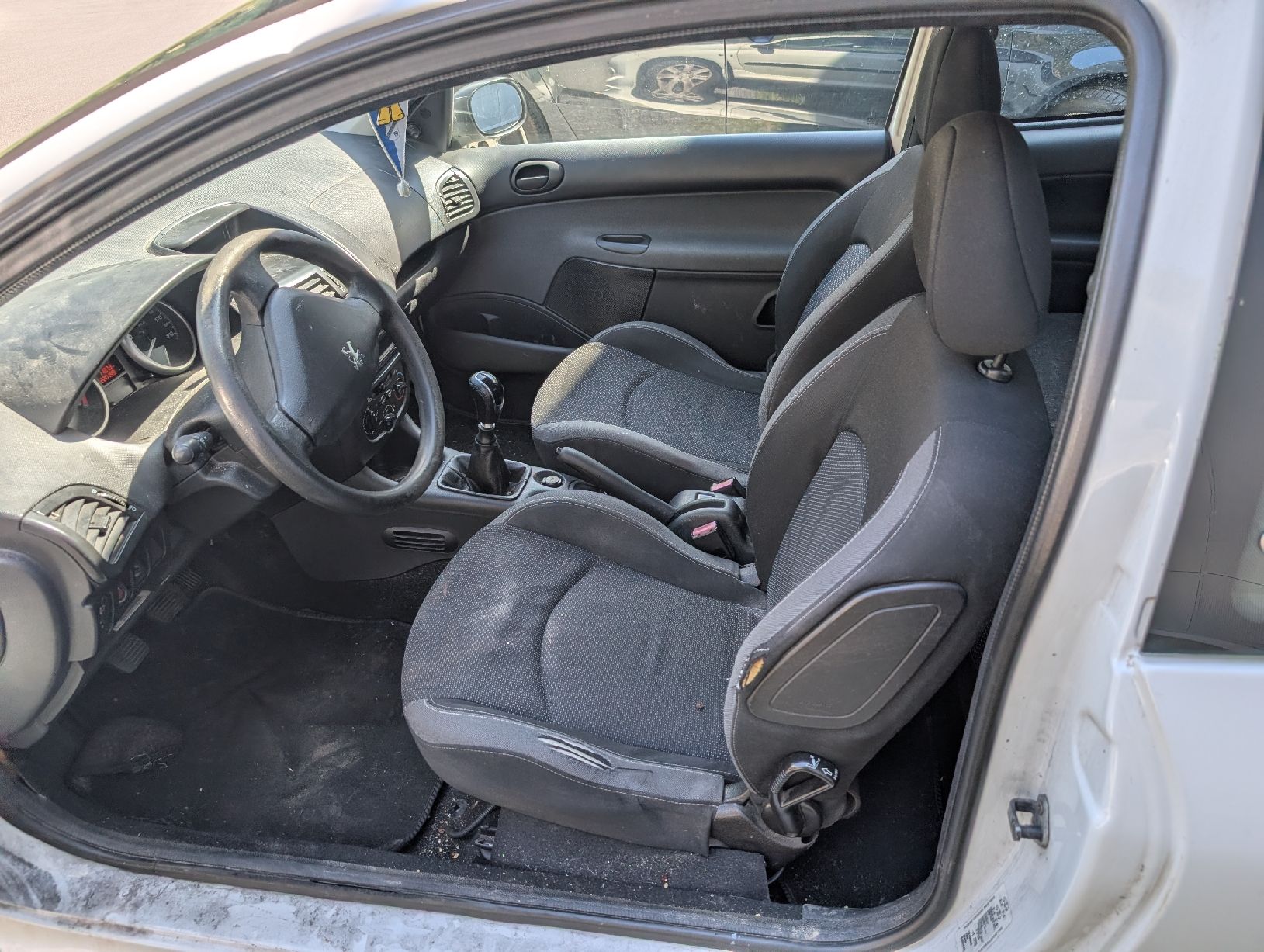 Peugeot Autos: Peugot 206+ – Gebraucht aus Amsteg von jel_wq89 3
