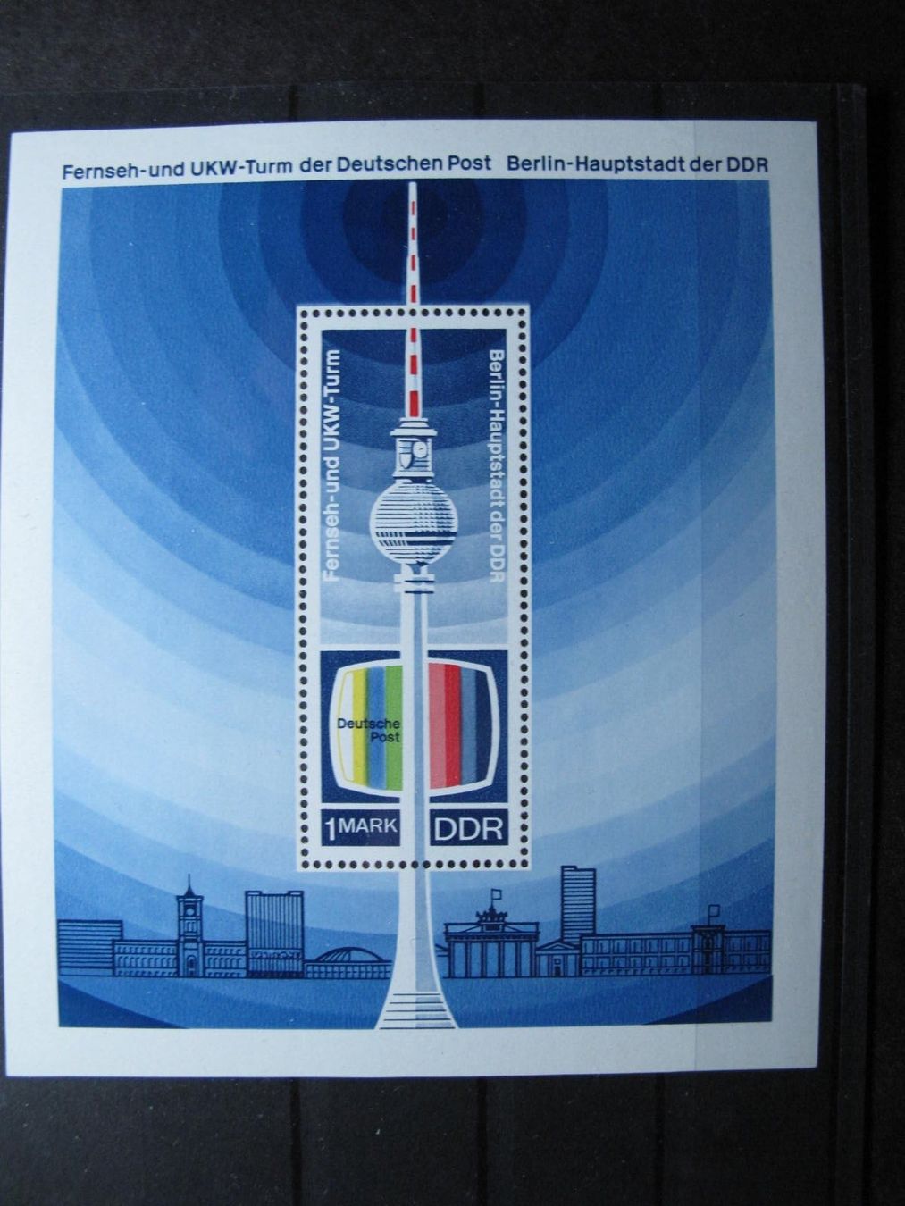 Tutti i francobolli: DDR 1969 Fernsehturm Block 30** – Usato da Wil SG venduto da fva01