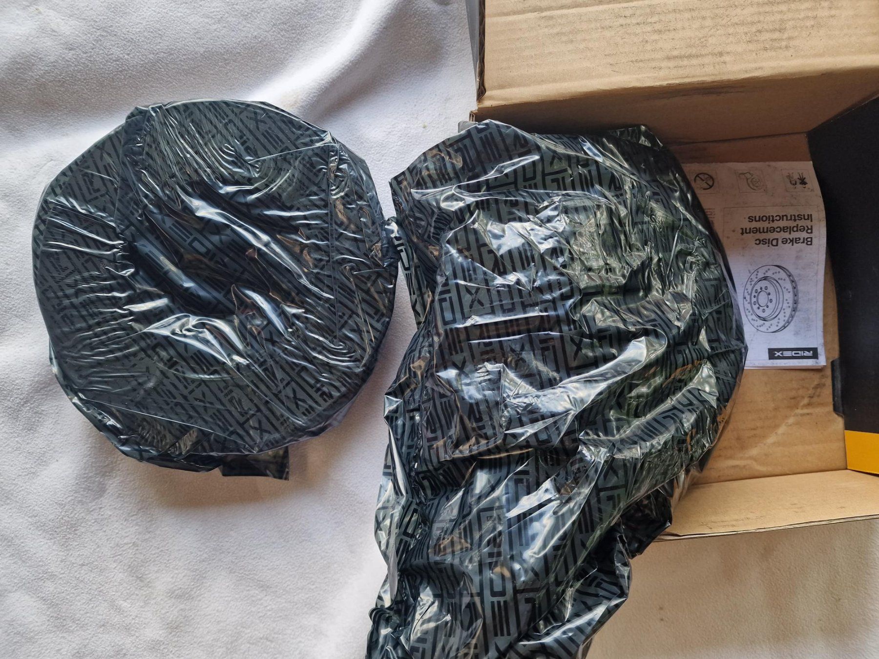 Tutti pezzi di ricambio auto: Bremsscheiben – Nuovo e nell'imballaggio originale da Eschenbach SG venduto da Hoerbys 2
