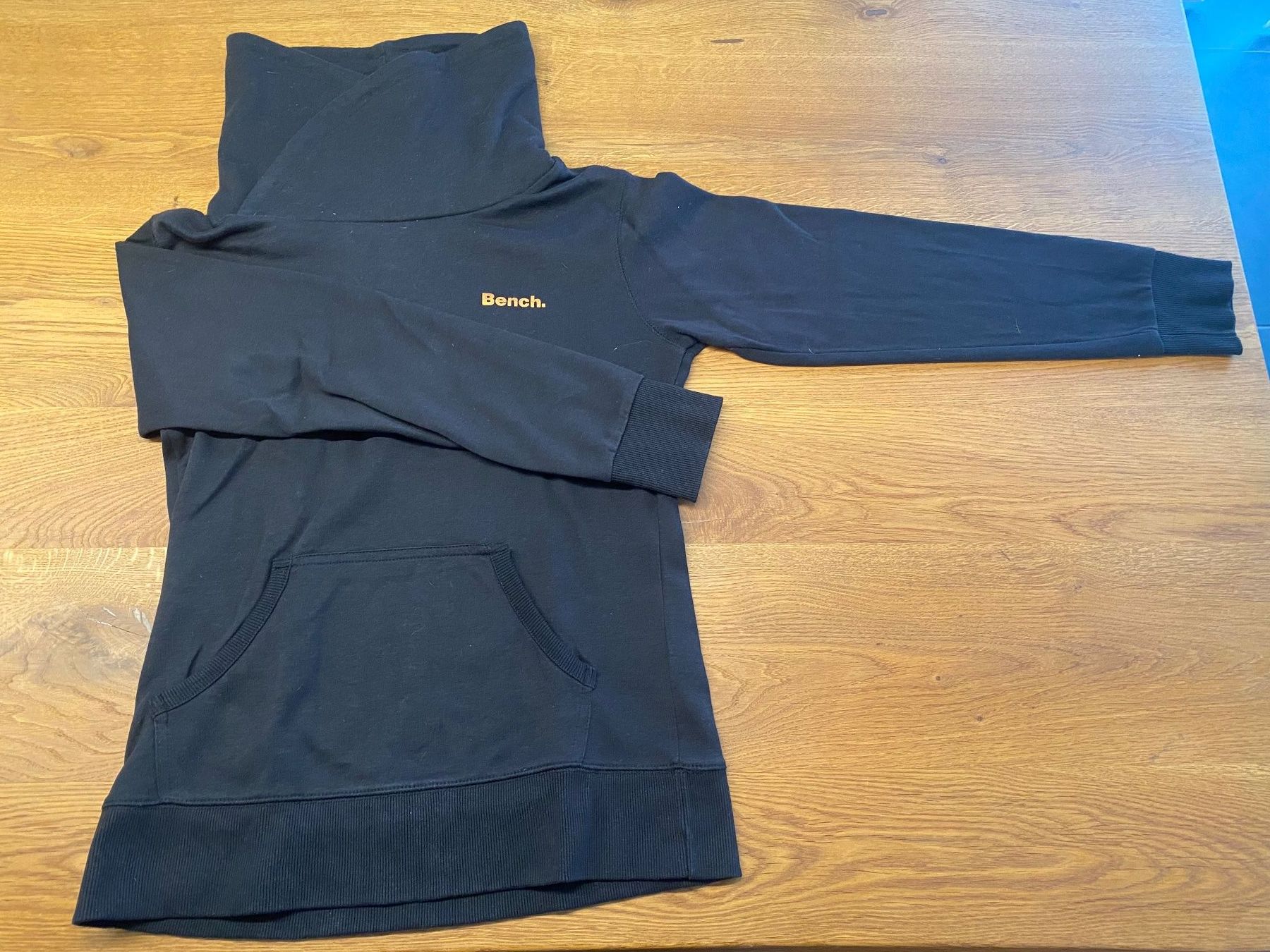 Bench Maglioni & Felpe: Bench Longpulli, schwarz, Gr. 36/38, super Zustand! – Usato da Dettighofen venduto da kk333