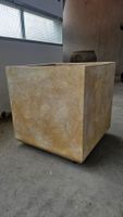 Kirschke Rockline Pflanzkübel 37 × 37 × 37 cm in Steinoptik