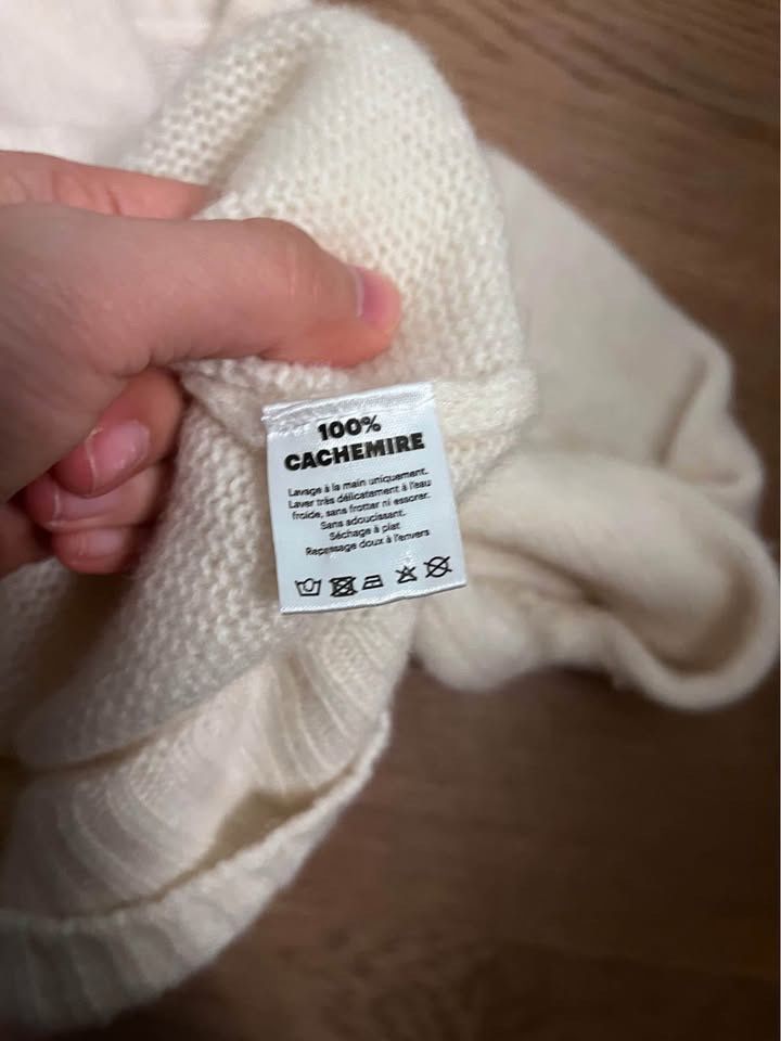 Maglioni & Felpe: from future cashmere sweater white 34 – Nuovo (secondo la descrizione) da Zürich venduto da guo_df5r 1