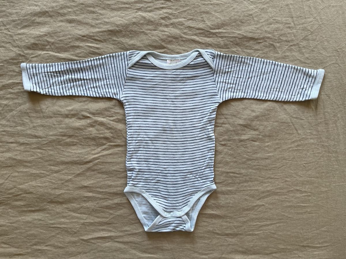 Biancheria intima: Body langarm, gestreift, Grösse 74/80 – Usato da Hirzel venduto da carta9