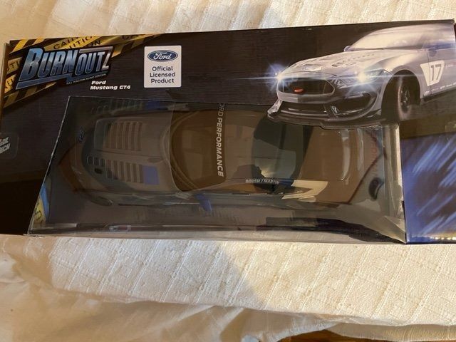 Ford Modellismo RC: Ford Mustang télécommandée – Nuovo e nell'imballaggio originale da Ursy venduto da DK8 1