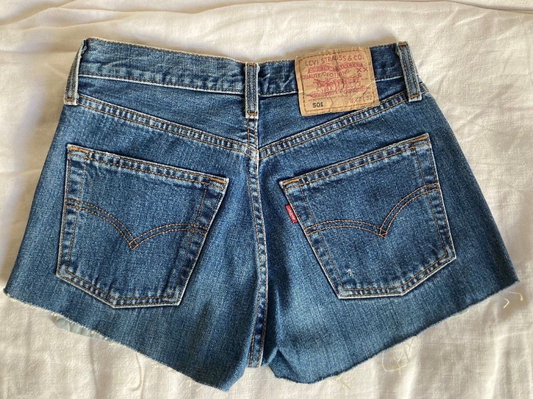 Levi's Pantaloni: Short Levis 501 W27 – Usato da Winterthur venduto da Wavaa 1