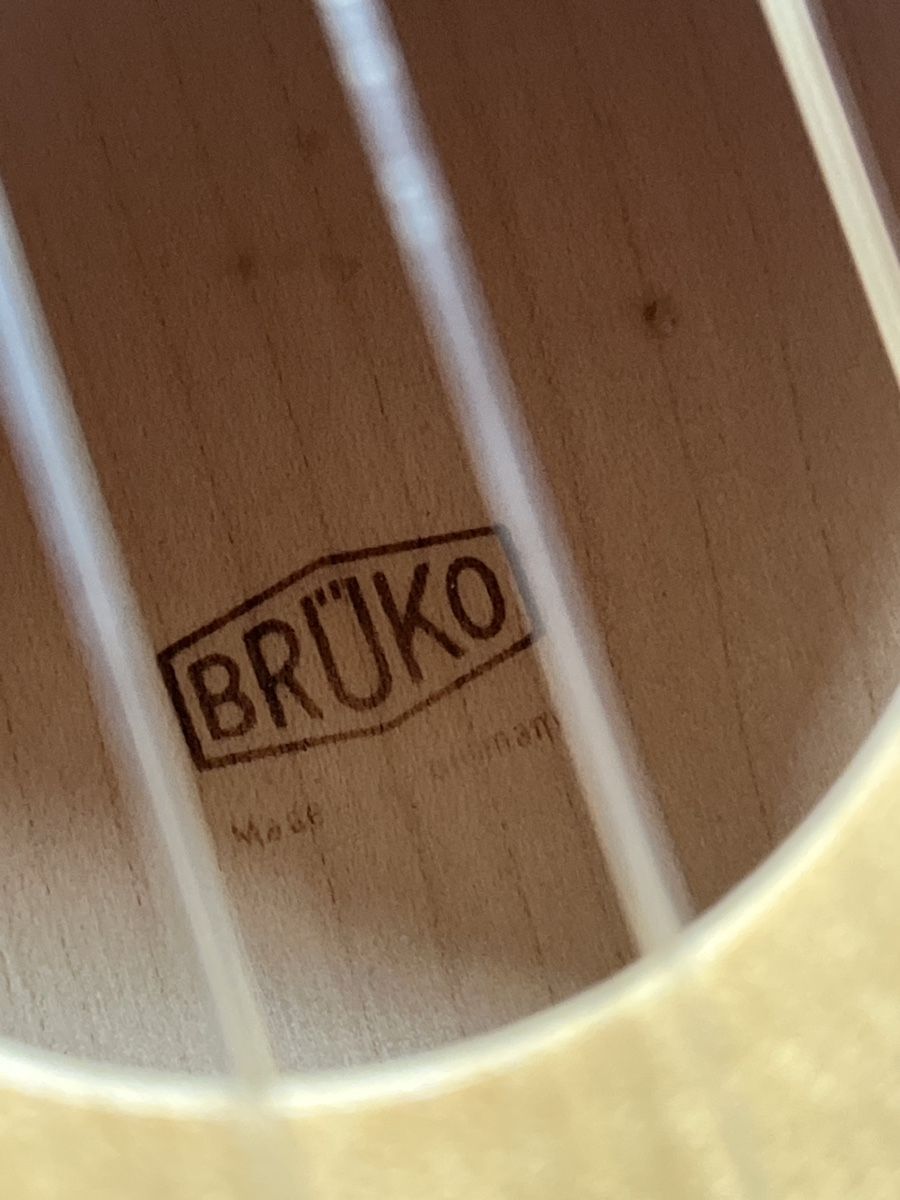 Strumenti musicali: BRÜKO Ukulele – Usato da Wiesenberg venduto da swissantik 2