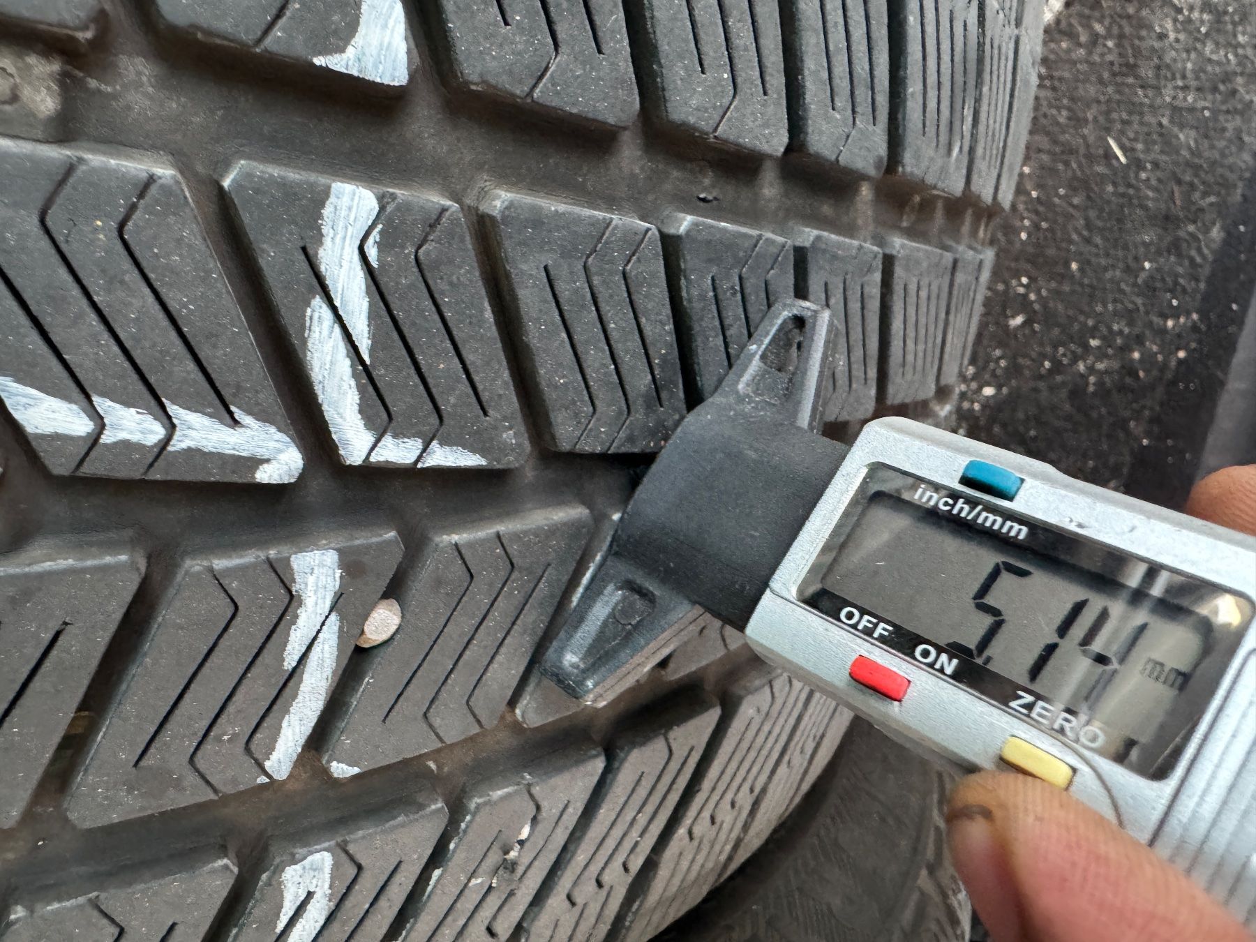 Altro in Scrittura & Disegno: 225/45R17 – Usato da Widen venduto da Dinero02 3