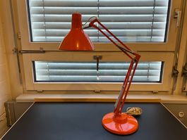 Tischlampe rot verstellbar guter Zustand