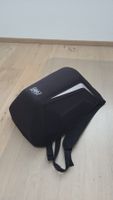 Neuwertiger Motorrad-Schalenrucksack
