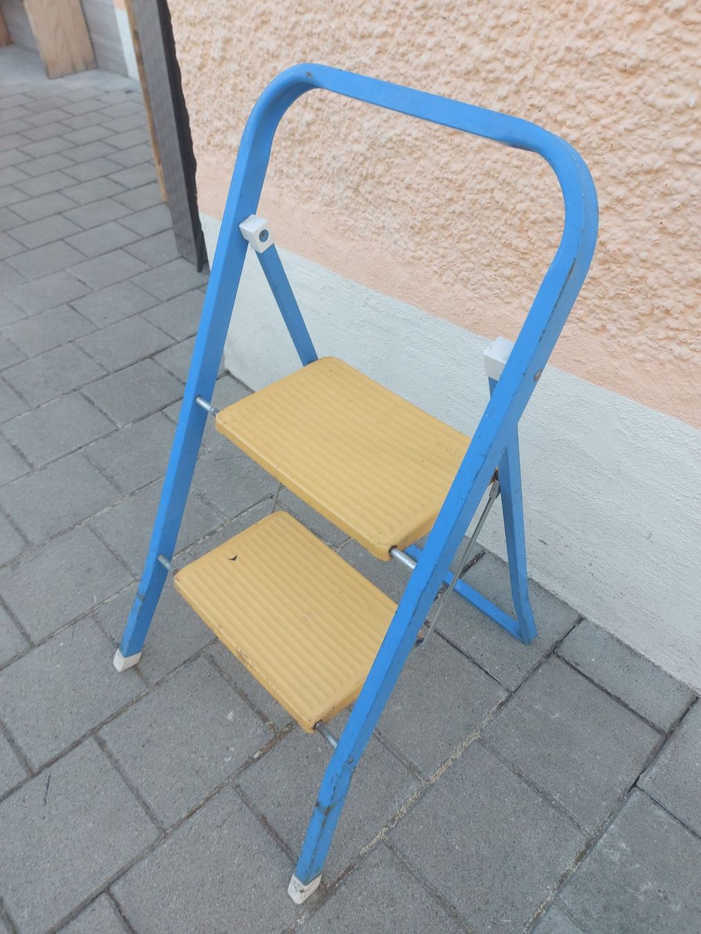 Scale: Tritthocker blau gelb 2 Stufen ; Leiter – Usato da Rheinau venduto da profitronic.shop 3