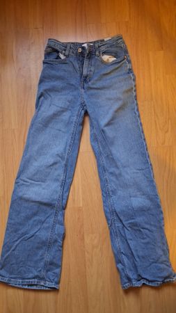 H&M Jeans blau weit geschnitten guter Zustand