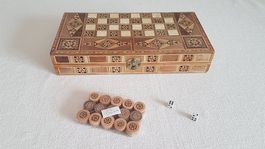 Backgammon Spiel aus Holz - Einlegearbeit, neuwertig