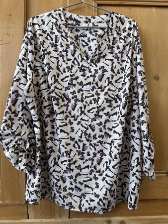 DAMEN BLUSE in Grösse 48