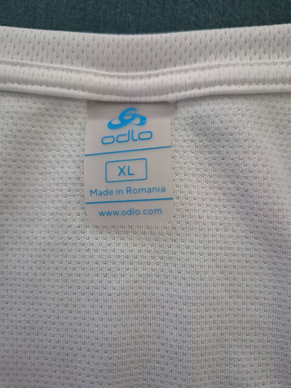 Odlo Altra biancheria intima: Odlo Unternehmen weiss XL – Usato da Oberdiessbach venduto da Finland1977 2