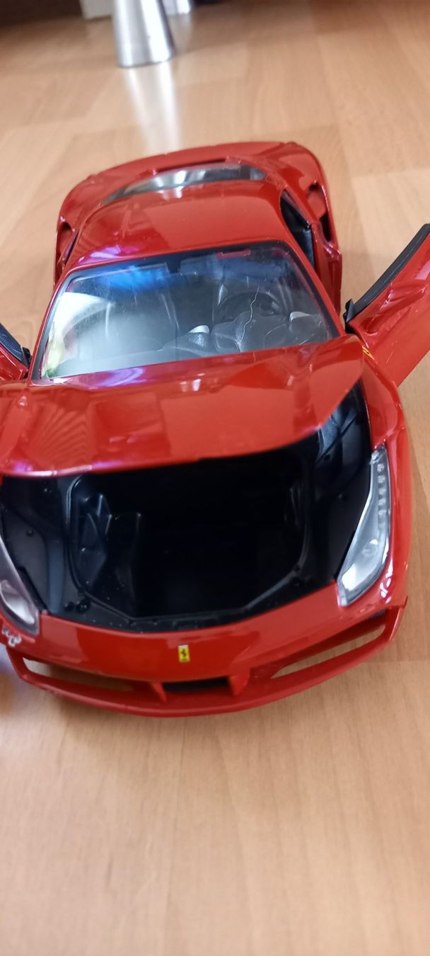 Ferrari Modellautos: Modelauto ferrari – Gebraucht aus Höri von bsc_68fw 4