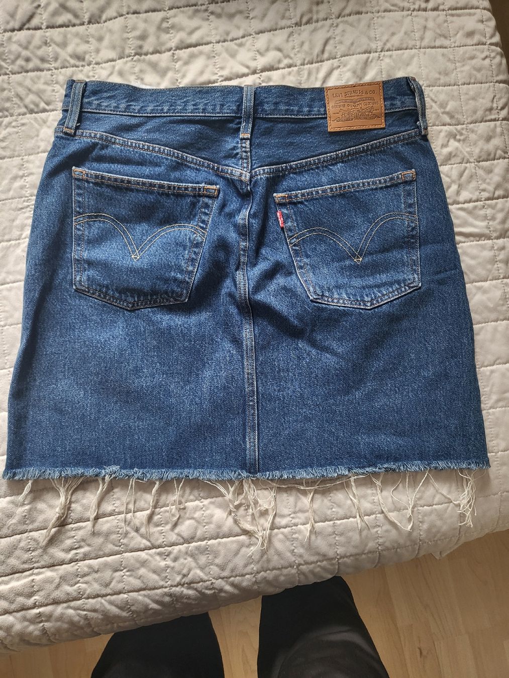 Levi's Röcke: Levi's Premium Denim Skirt Bundle, Size 29 – Gebraucht aus Sarmenstorf von zuz_q5kq 2