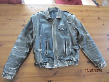 Motorrad Lederjacke mit abnehmbaren Ärmeln