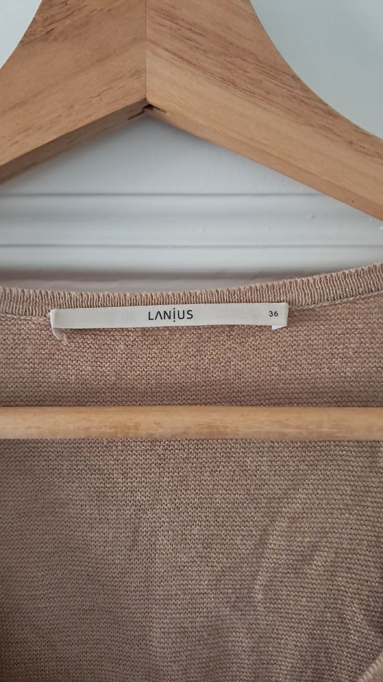 Lanius Pullover & Sweatshirts: Damen Pullover LANIUS beige Grösse 36 V-Ausschnitt – Gebraucht aus Basel von blueberrypirat 1