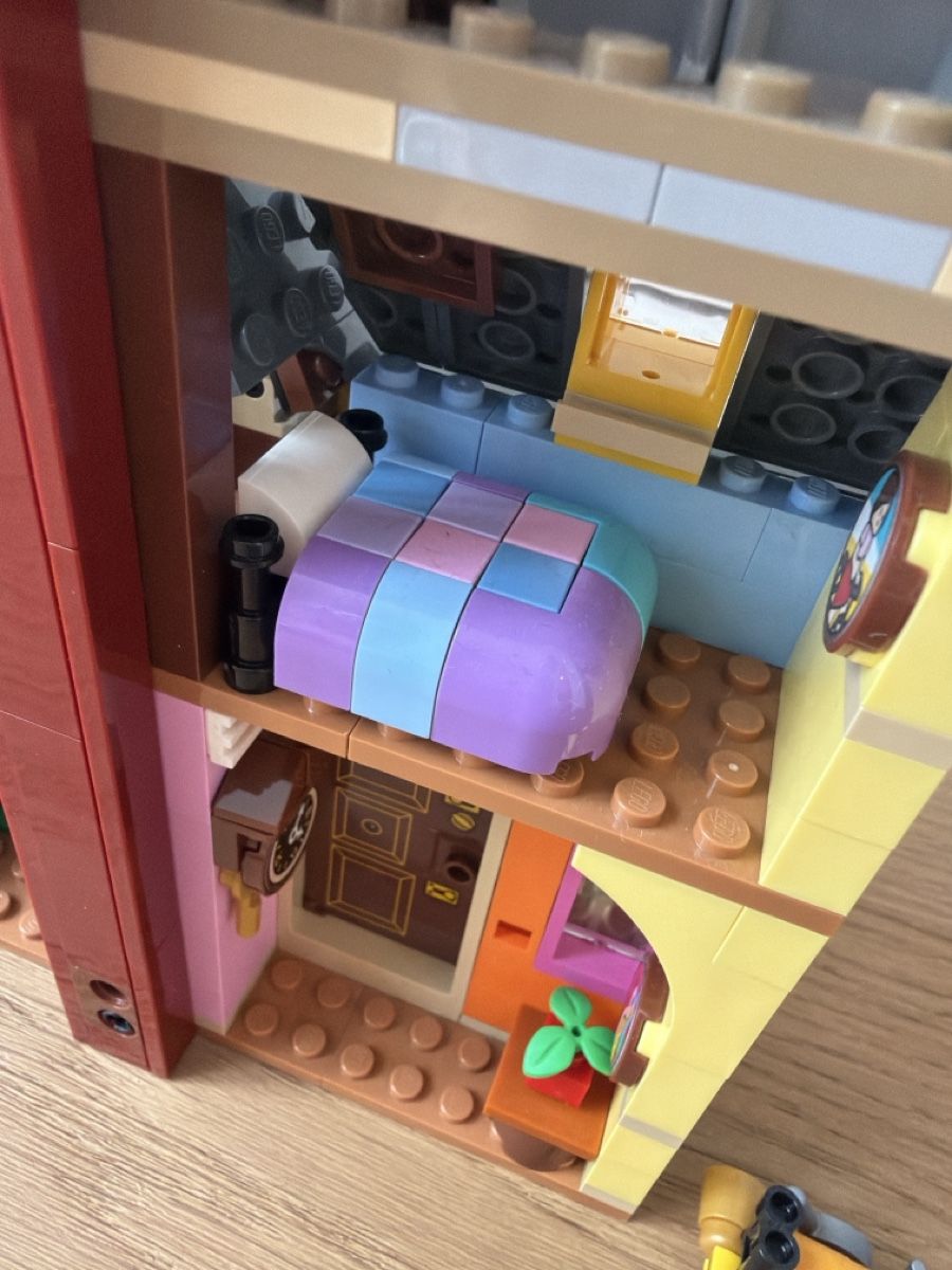 Lego Jouets: Lego Disney Set 43217 – D'occasion à Hochfelden par man_6d68 3
