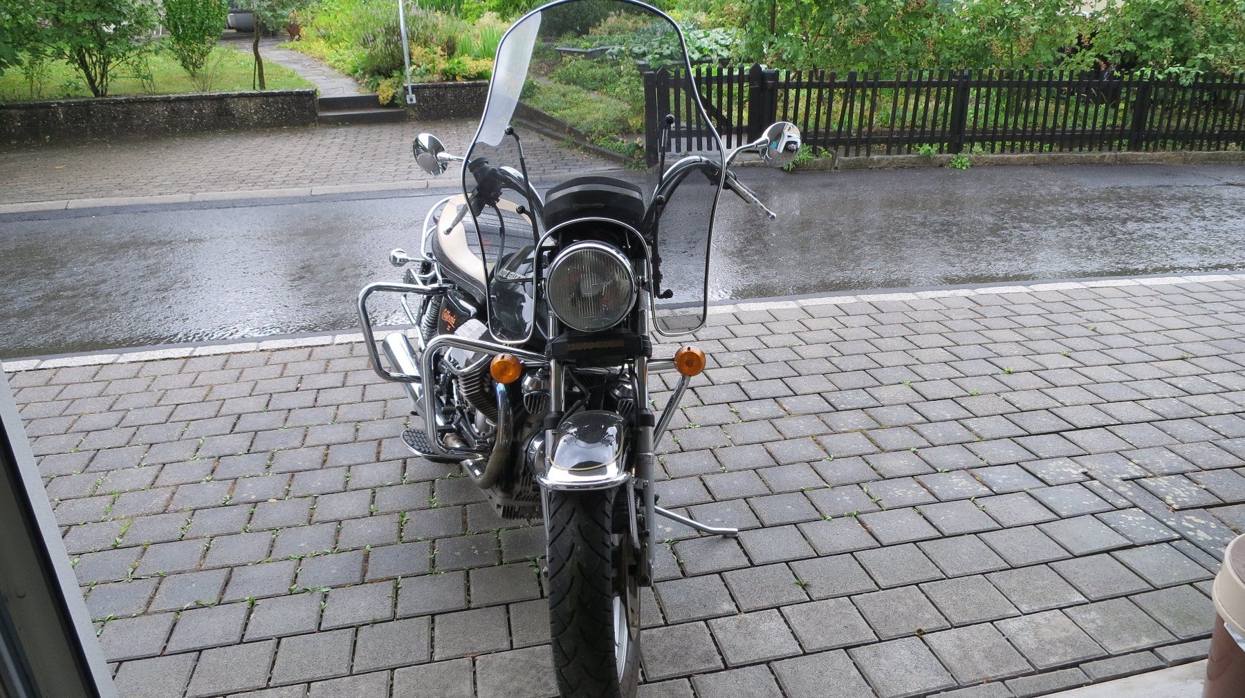 Moto Guzzi Touring: Motoguzzi California 2 – Usato da Luzern venduto da Stollbi0 1