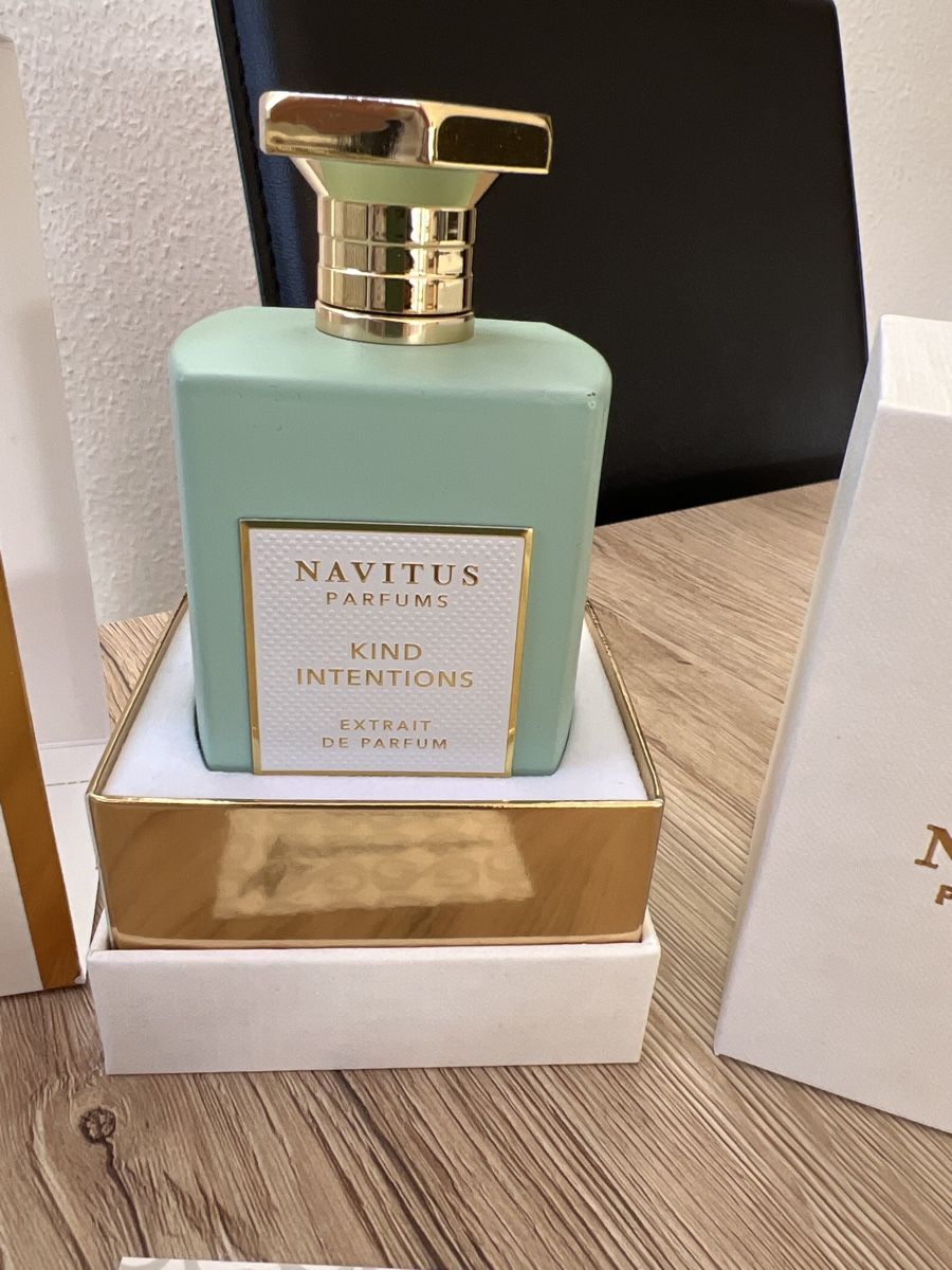 Profumi & Eau de Toilette: Parfum Navitus Parfums Kind Intentions - Extrait rare! – Usato da La Chaux-de-Fonds venduto da GabrielaKlein 1