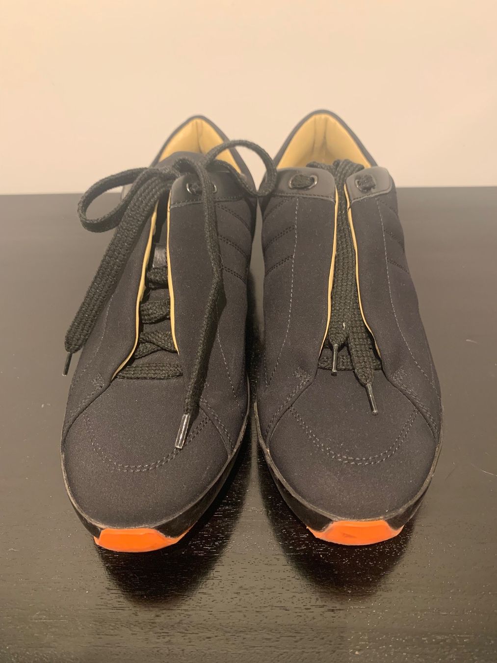 Hermès Scarpe da donna: HERMES Sneakers, Gr 36.5 – Usato da Thalwil venduto da Paulina72 1