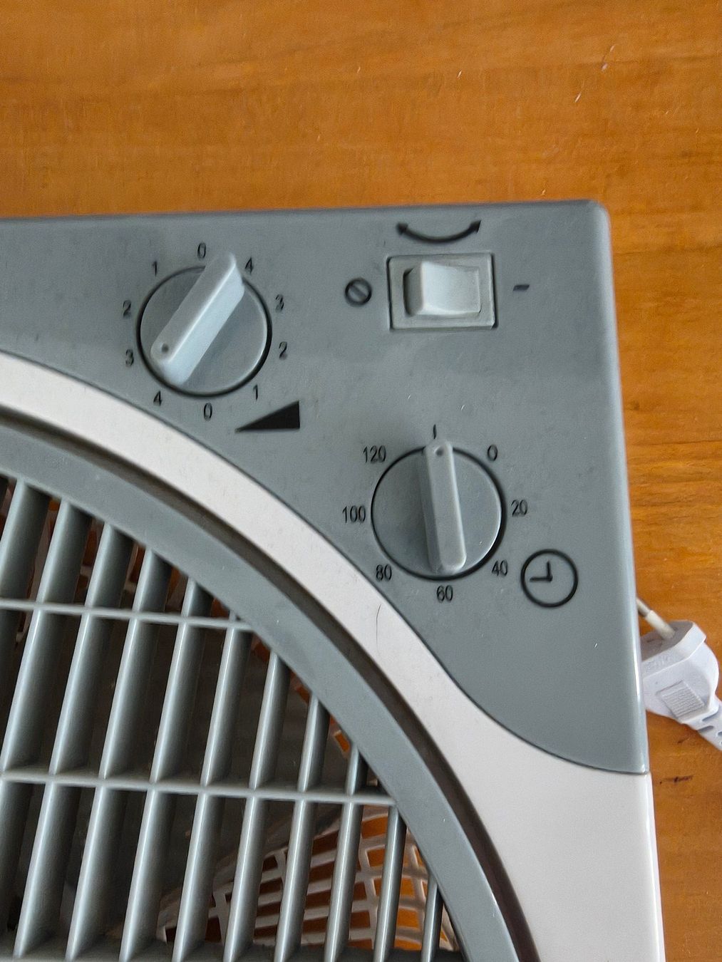 Ventilatoren: Ventilator für Dach-Haube Wohnmobil oder Kastenwagen / Van – Gebraucht aus Frenkendorf von Wundertwingo 1
