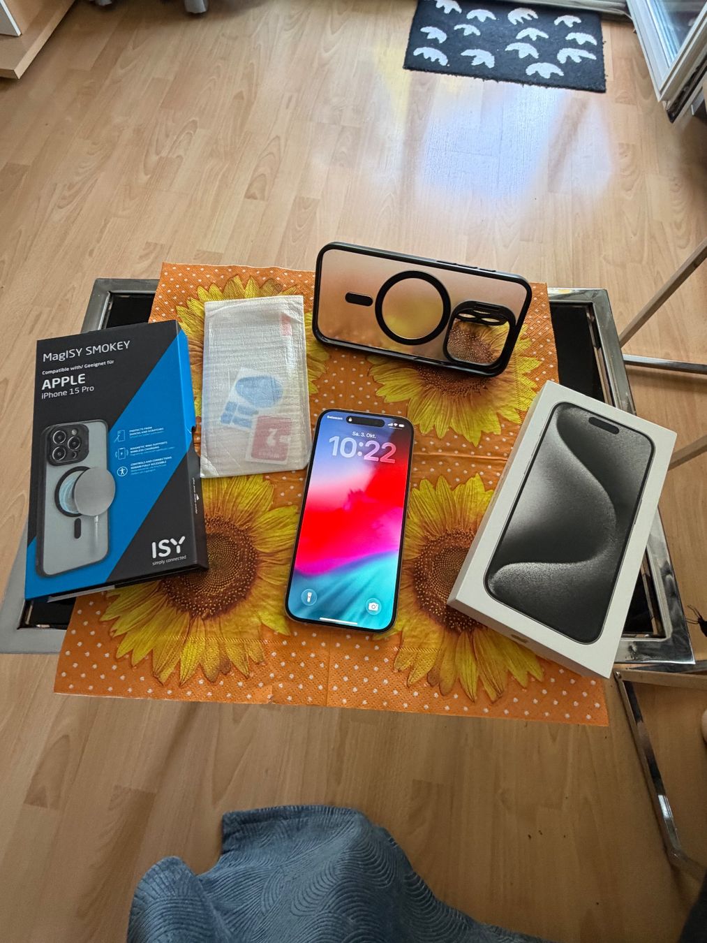 Apple Handys / Smartphones: Apple iphone 15 pro 256gb 100% Batteriekapazität – Gebraucht aus St. Gallen von babinos01