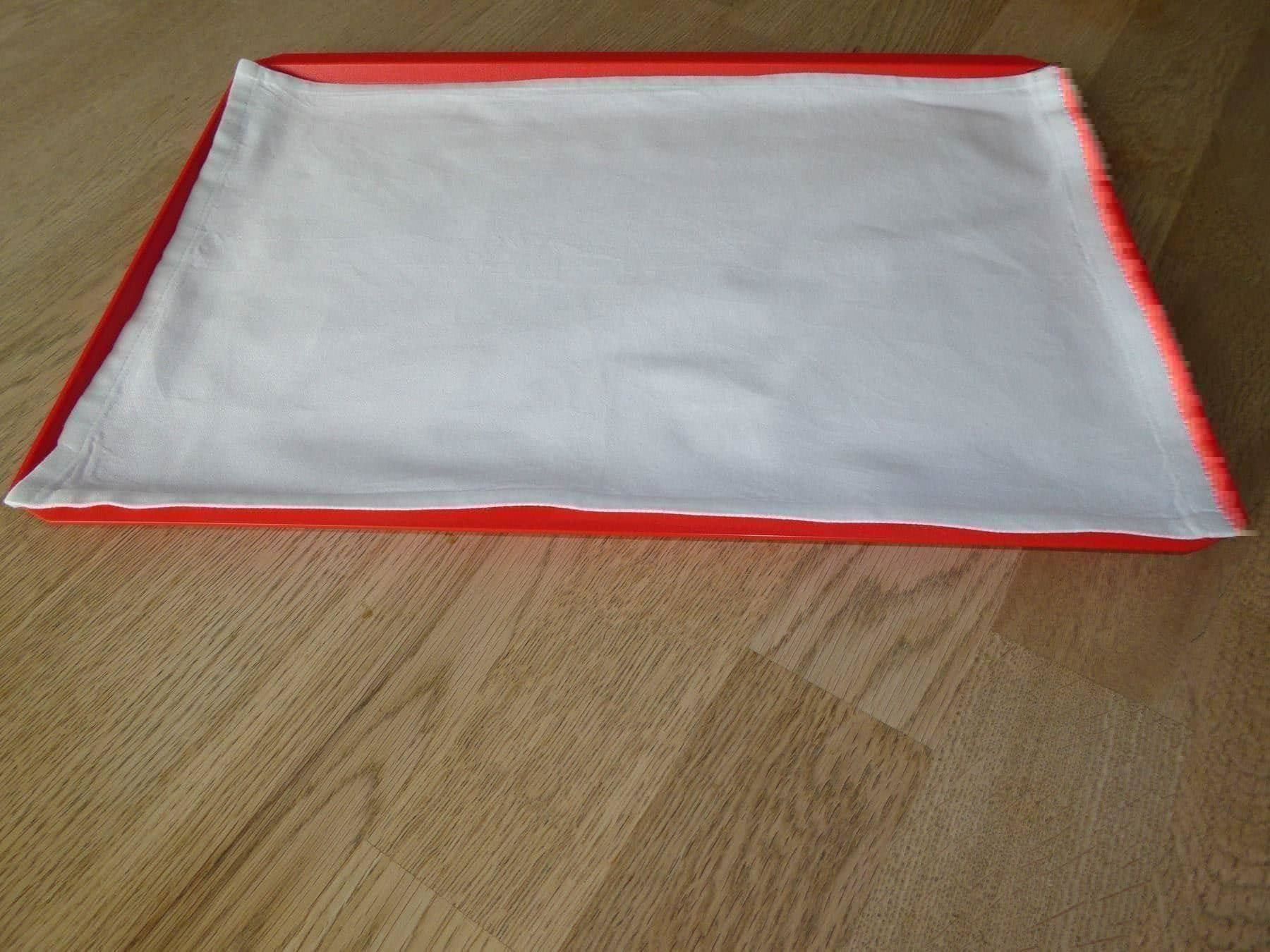 Tablet PC: KSSU Trolley Tablet + Tuch – Nuovo (secondo la descrizione) da Glattfelden venduto da hbct