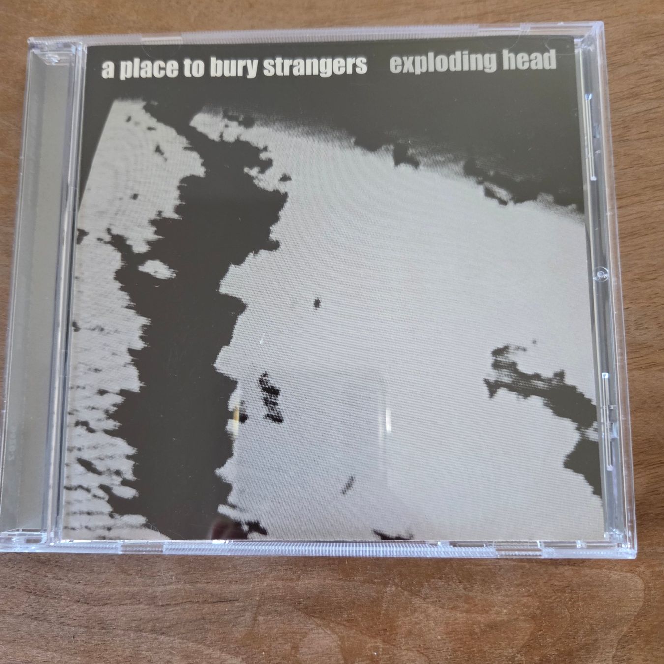 CD: A Place To Bury Strangers - Exploding Head - CD – Nuovo (secondo la descrizione) da Olten venduto da clayrout