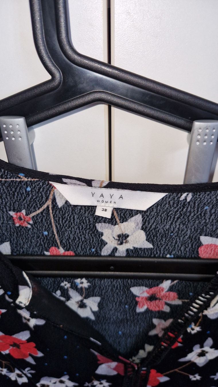Kleider: Magnifique Robe Yaya – Gebraucht aus Bercher von Dusudouest 1