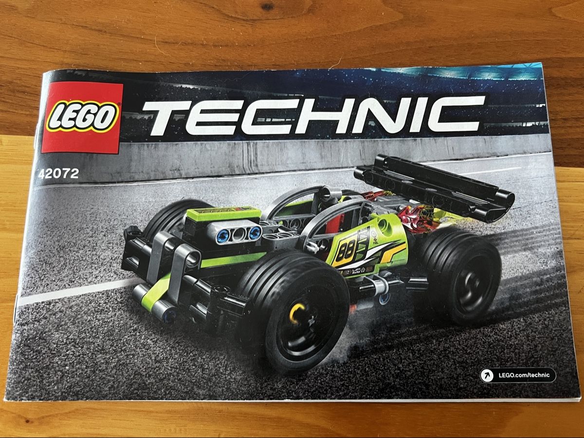 Lego Baukästen: Lego Technics / 2 Modelle mit Rückziehautomatik – Gebraucht aus Münchenbuchsee von PuR04 1