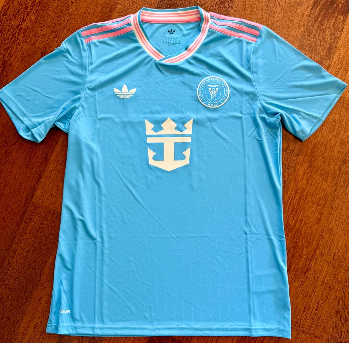 Adidas Canottiere & Pantaloni: Inter Miami Third Shirt - 2025 - Messi – Nuovo (secondo la descrizione) da Hermetschwil-Staffeln venduto da Beat131 1