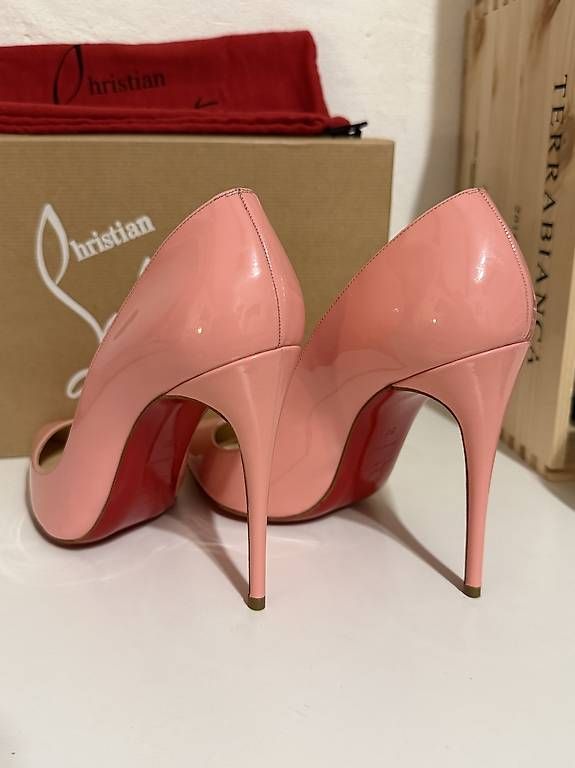 Scarpe da donna: Christian Louboutin – Usato da Laax GR venduto da laga03 2