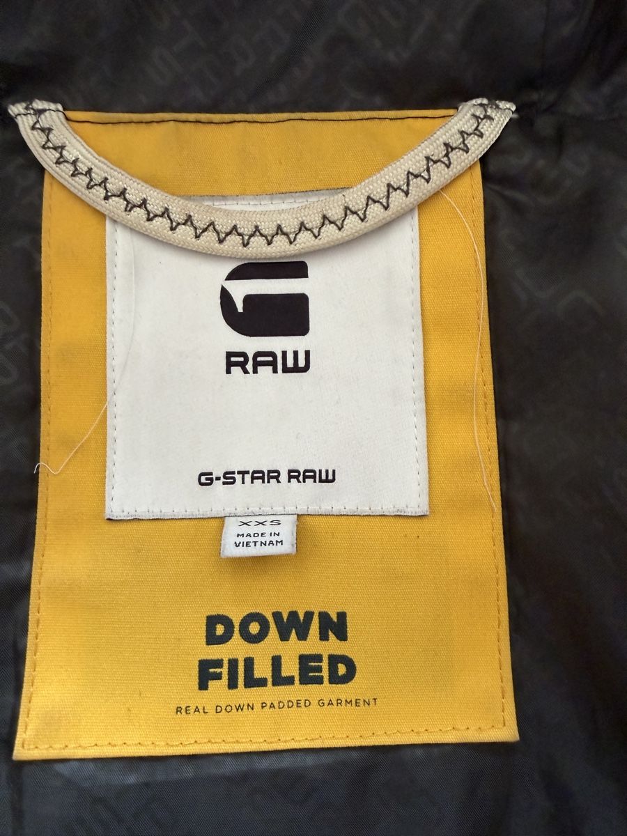G-Star Giacche: G-Star Raw Black Down Puffer Coat - Winter Essential! – Usato da Zürich venduto da shop_all 2