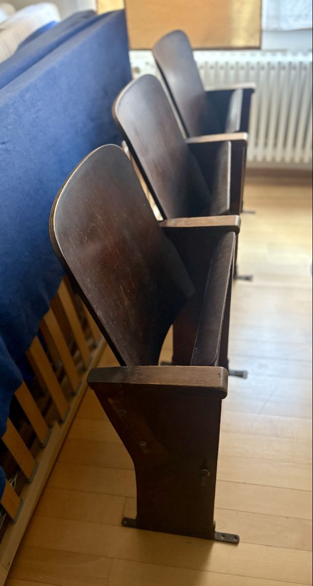 Poltrone: Theatersessel von Fischel, Paris – Usato da Zürich venduto da ea_so8p 3