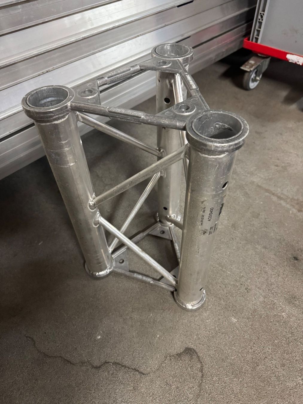 Tralicci: Astralite 3 Punkt Traversen 40cm – Usato da Oberdorf NW venduto da AndotechnicsGmbH