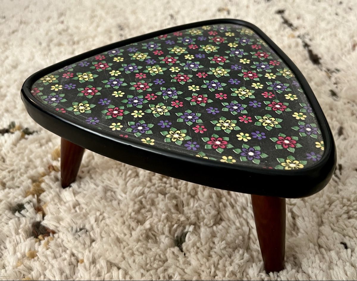 Sgabelli: Vintage Mid Century Blumenhocker – Usato da Hunzenschwil venduto da Madachica 4