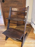 brauner Tripp Trapp von STOKKE